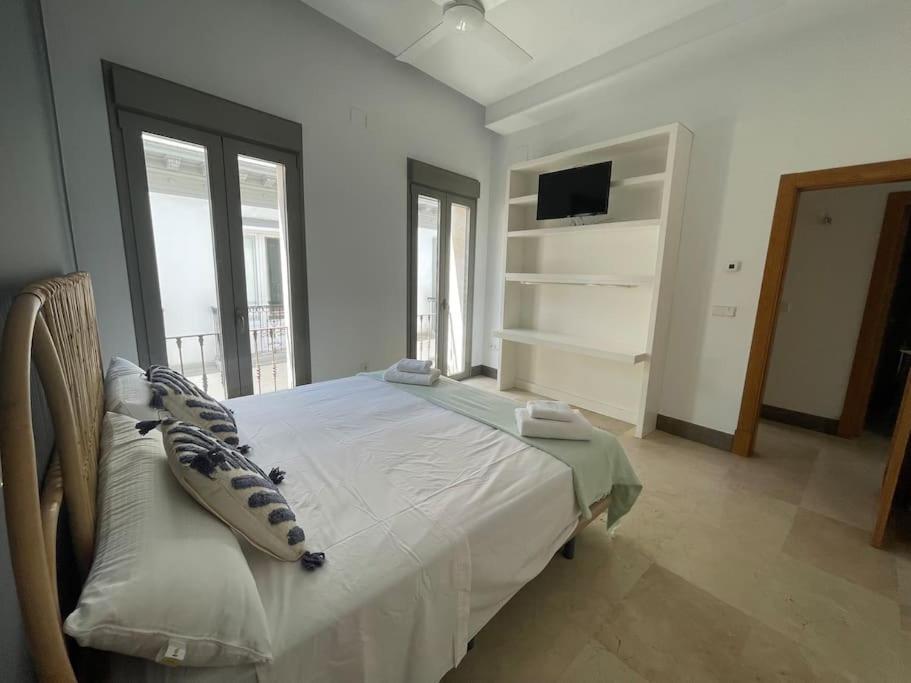 Villa Fdez Amazing House By Cathedral And Giralda With Private Pool Siviglia Esterno foto
