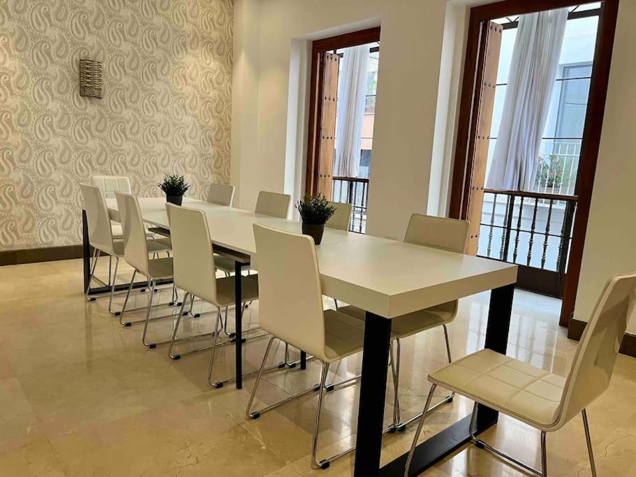 Villa Fdez Amazing House By Cathedral And Giralda With Private Pool Siviglia Esterno foto
