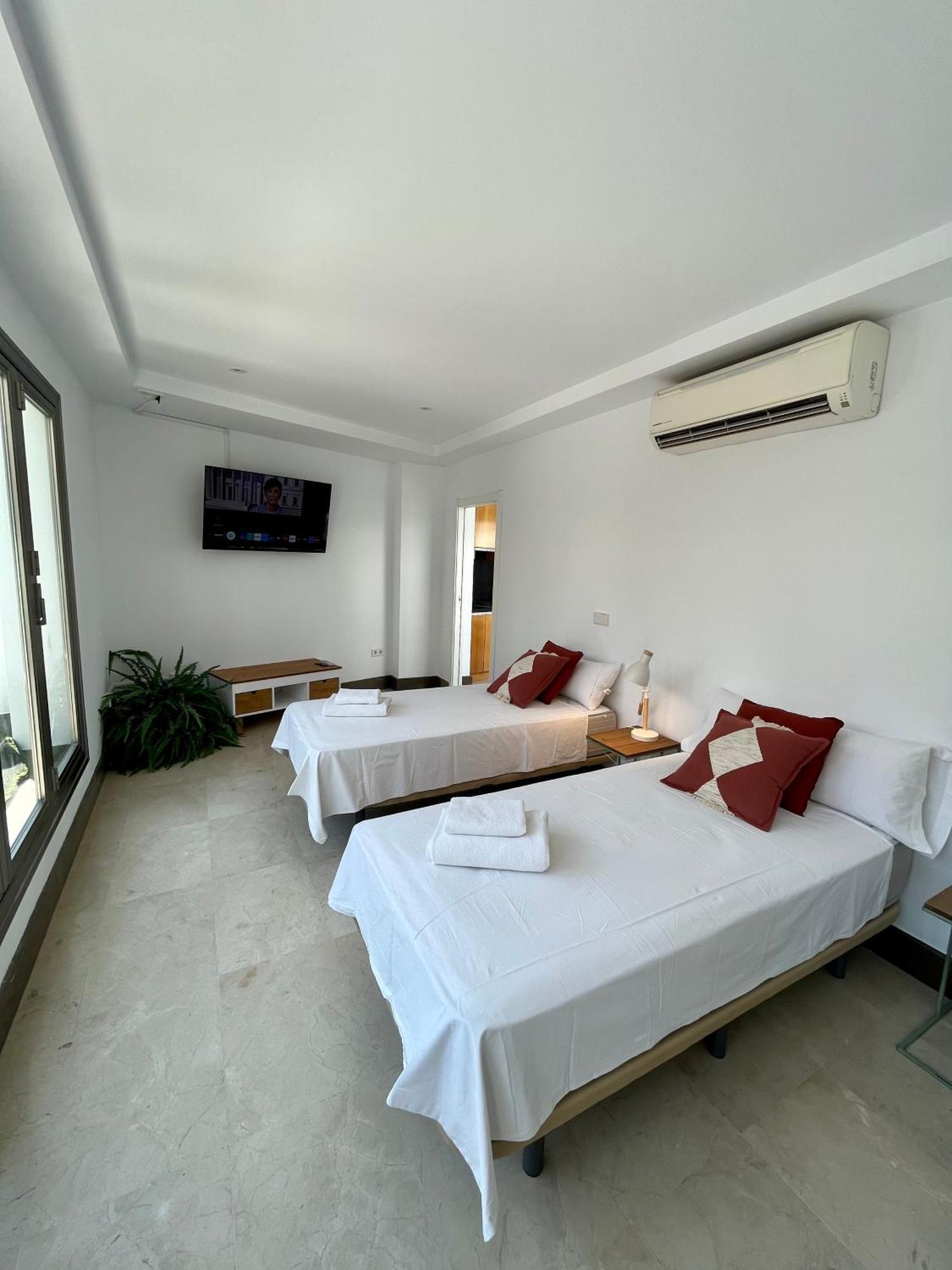 Villa Fdez Amazing House By Cathedral And Giralda With Private Pool Siviglia Esterno foto