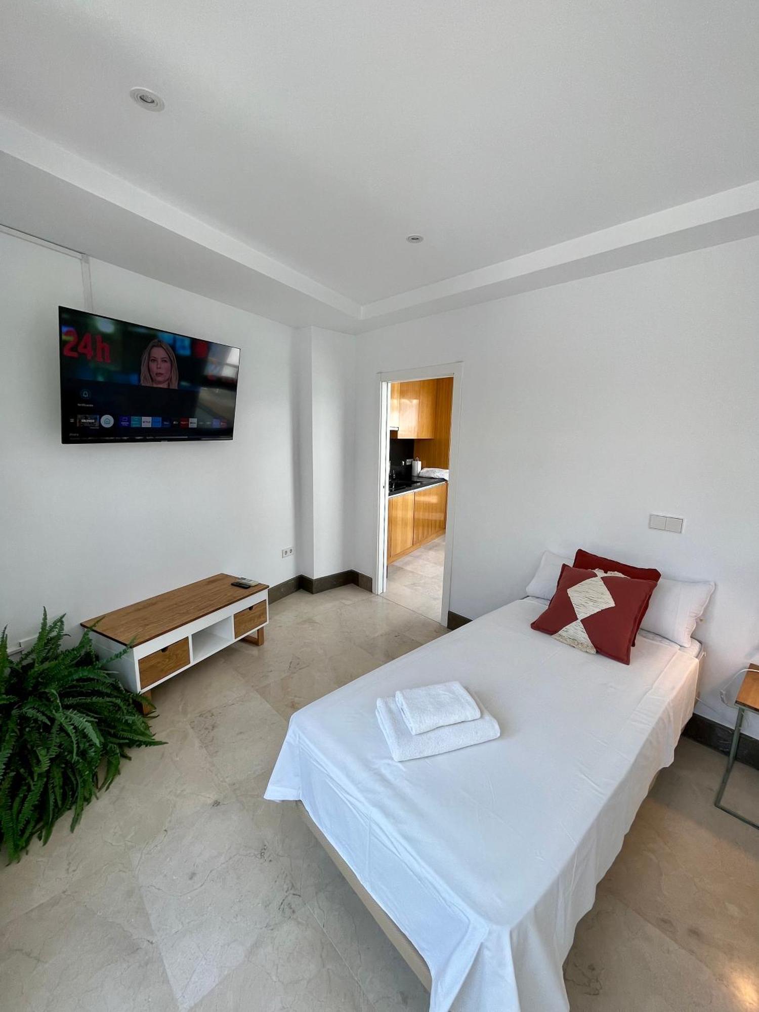 Villa Fdez Amazing House By Cathedral And Giralda With Private Pool Siviglia Esterno foto